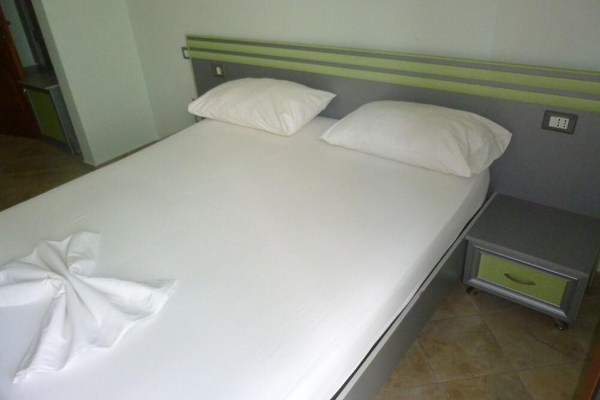 Hotel Krela (Radhimë)